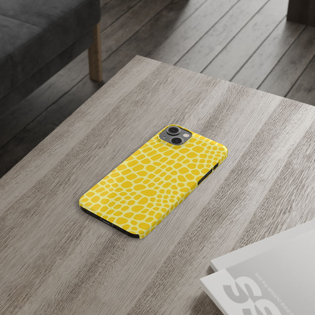 Yellow Gator — Slim iphone Case