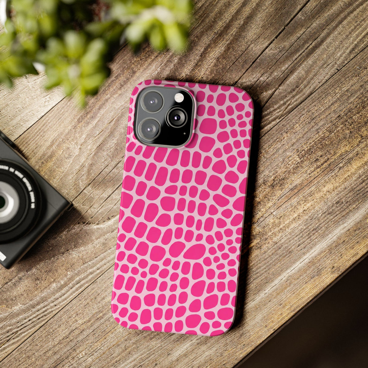 Pink Gator — Slim iphone Case