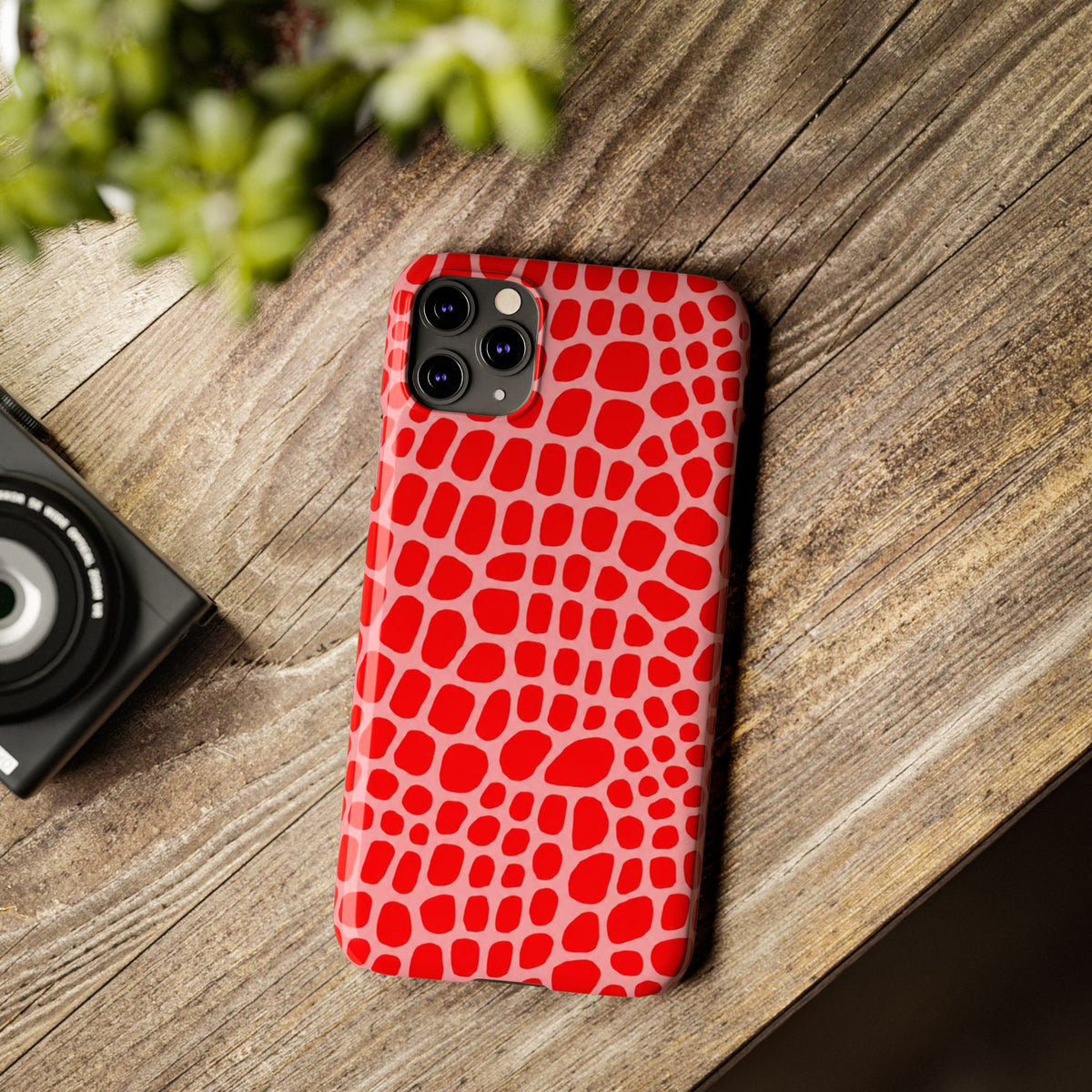 Red Gator — Slim iphone Case