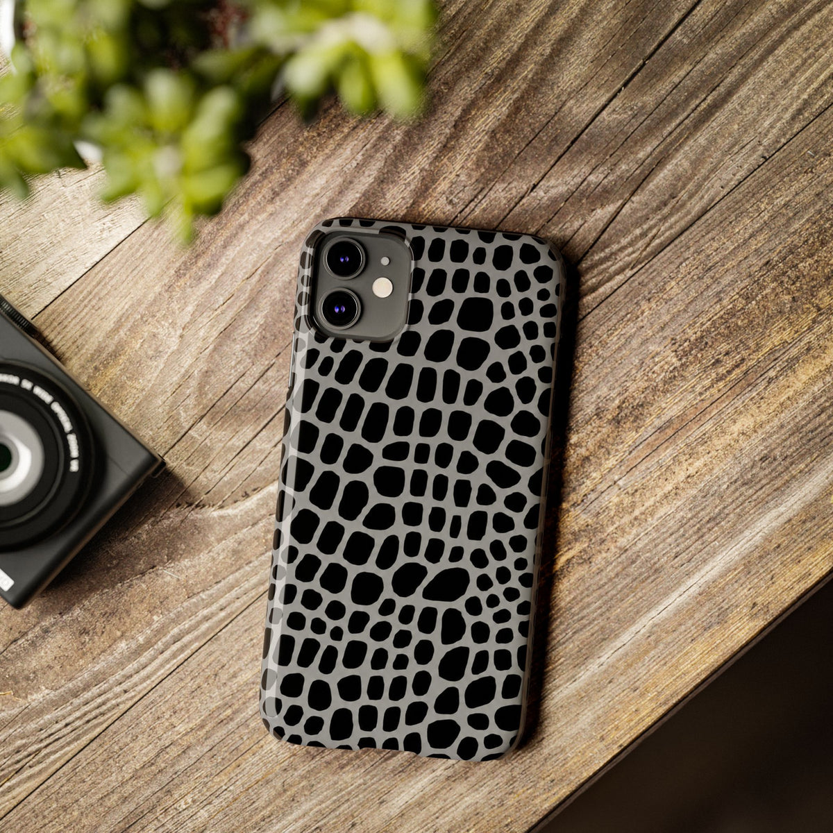 Black & Grey Gator - Slim iphone Case