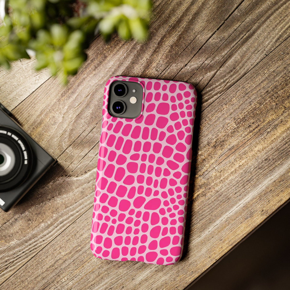 Pink Gator — Slim iphone Case