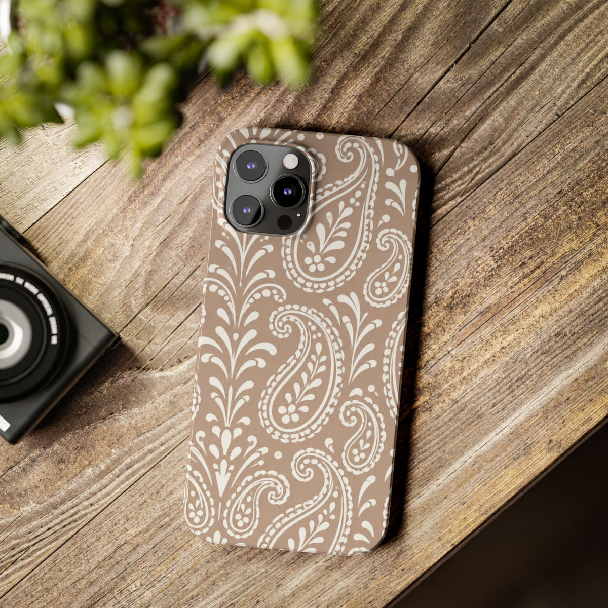 Beige Paisley — Slim iphone Case
