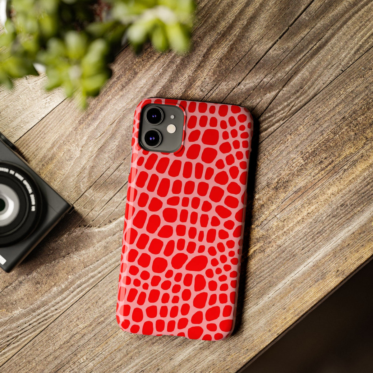 Red Gator — Slim iphone Case