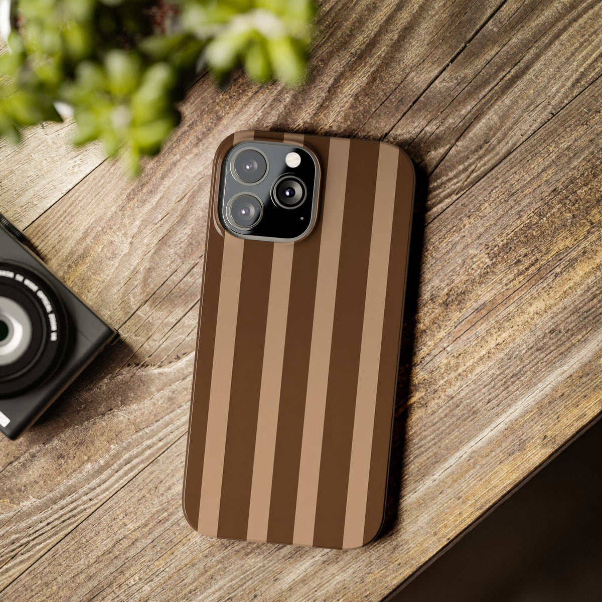 Retro Brown Stripes— Slim iphone Case