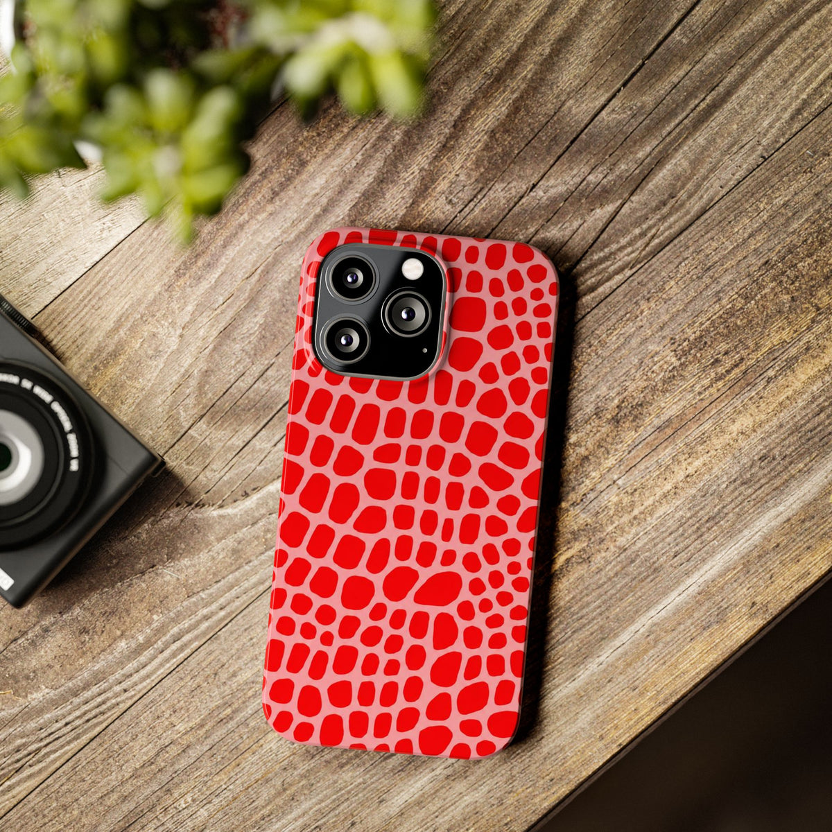 Red Gator — Slim iphone Case