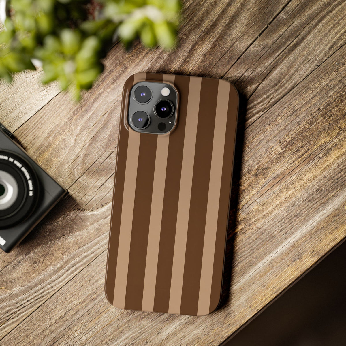 Retro Brown Stripes— Slim iphone Case